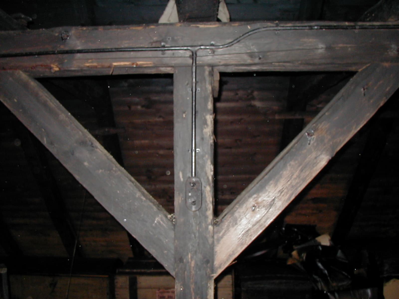 Fire damaged surface before dry ice blasting